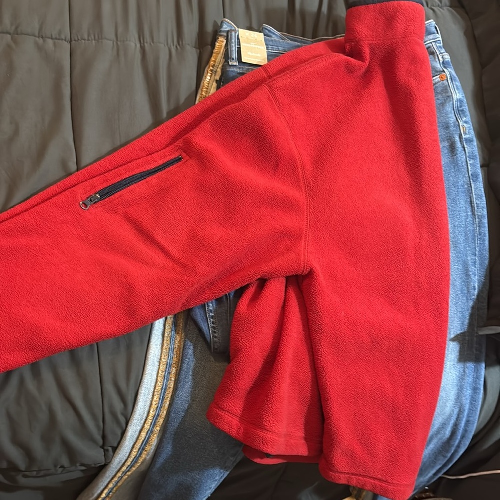 DONATED MARCH 2026
THANKS FOR LOOKING 
LOVE TO CONSIGNMENT SHOPPERS - Picture 2 of 7